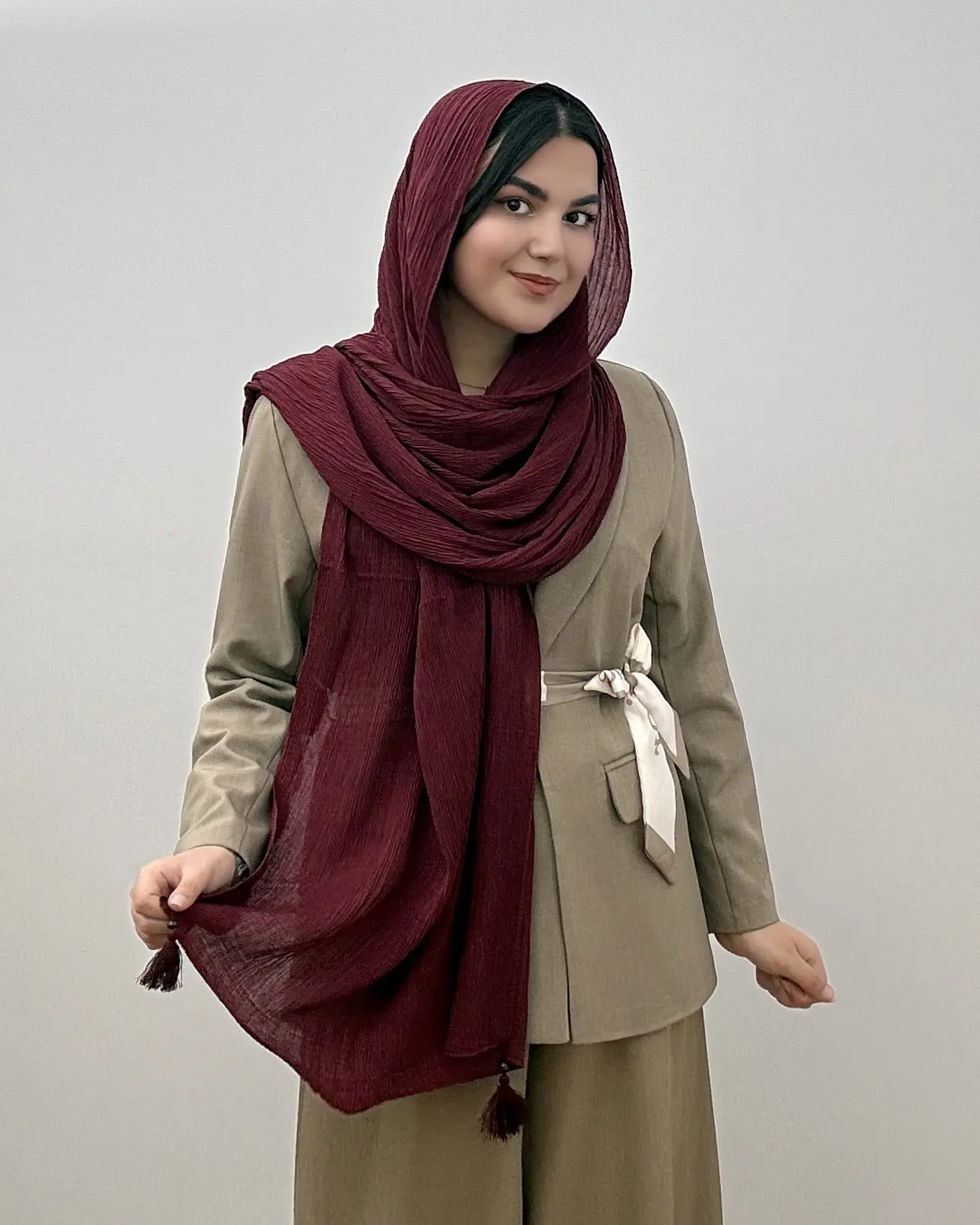 شال زنانه برشکا منگوله دار